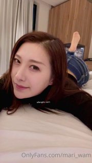 V888AV【探花新人】找女技师半套服务，乳推毒龙转，抓着屌猛吸活很棒，把小哥搞得舒服了